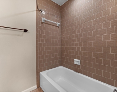 15 Tulip Hill Court - Photo Thumbnail 16