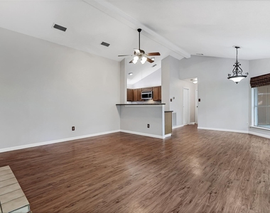 15 Tulip Hill Court - Photo Thumbnail 1