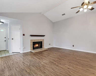 15 Tulip Hill Court - Photo Thumbnail 5