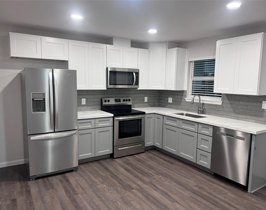 15530 Towerwood Drive - Photo Thumbnail 2
