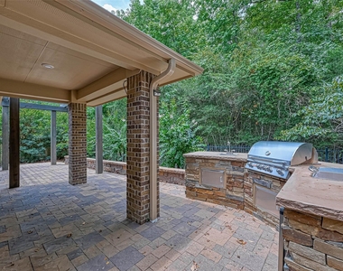 150 W Heritage Mill Circle - Photo Thumbnail 28