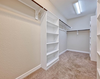 150 W Heritage Mill Circle - Photo Thumbnail 26