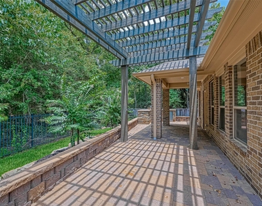 150 W Heritage Mill Circle - Photo Thumbnail 29