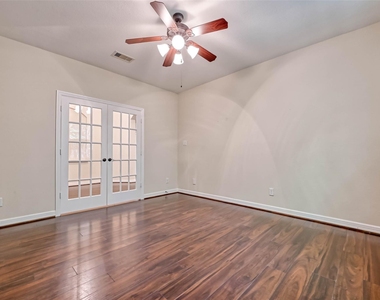 150 W Heritage Mill Circle - Photo Thumbnail 4