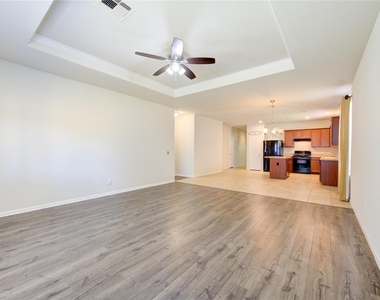 5318 Hickory Harvest Drive - Photo Thumbnail 30