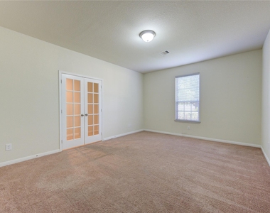 5318 Hickory Harvest Drive - Photo Thumbnail 7