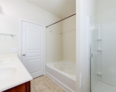 5318 Hickory Harvest Drive - Photo Thumbnail 40