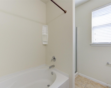 5318 Hickory Harvest Drive - Photo Thumbnail 39