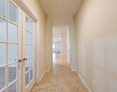 5318 Hickory Harvest Drive - Photo Thumbnail 5
