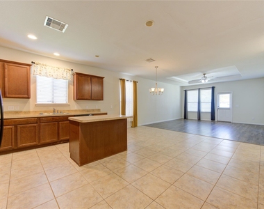 5318 Hickory Harvest Drive - Photo Thumbnail 15
