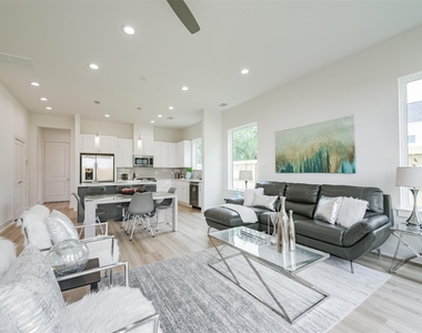 5630 Balbo Street - Photo Thumbnail 4