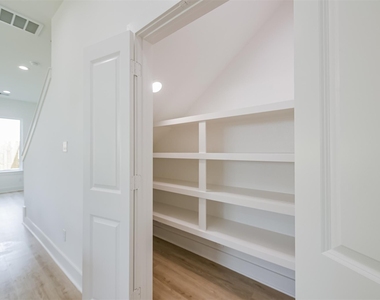 5630 Balbo Street - Photo Thumbnail 19