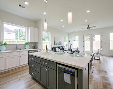 5630 Balbo Street - Photo Thumbnail 15
