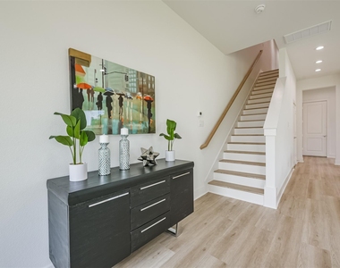 5630 Balbo Street - Photo Thumbnail 20