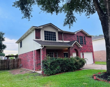 23134 Waterlake Dr - Photo Thumbnail 8