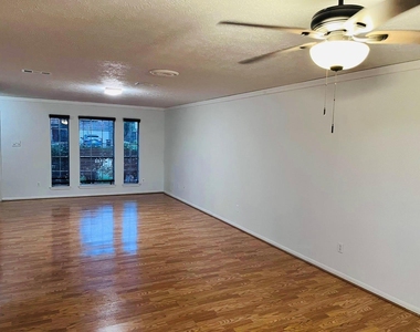 23134 Waterlake Dr - Photo Thumbnail 15