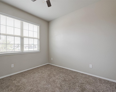 20814 Azelea Field Street - Photo Thumbnail 3