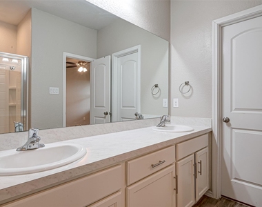 20814 Azelea Field Street - Photo Thumbnail 24