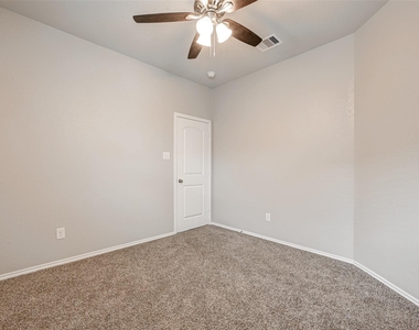 20814 Azelea Field Street - Photo Thumbnail 18