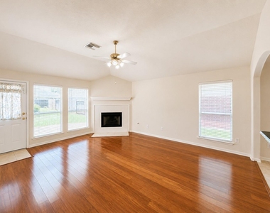 20410 Nelva Park Court - Photo Thumbnail 18