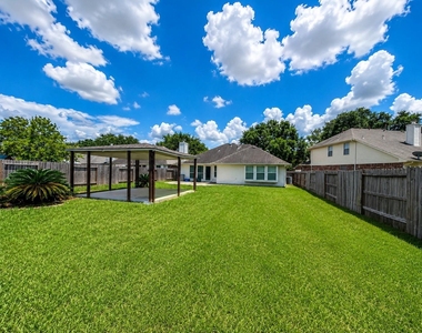 20410 Nelva Park Court - Photo Thumbnail 48