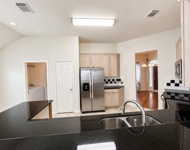 20410 Nelva Park Court - Photo Thumbnail 14