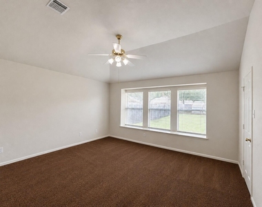 20410 Nelva Park Court - Photo Thumbnail 35
