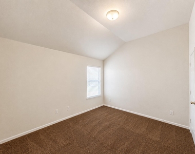 20410 Nelva Park Court - Photo Thumbnail 31
