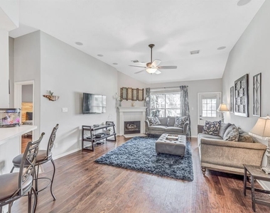 15615 Bending Birch Drive - Photo Thumbnail 11