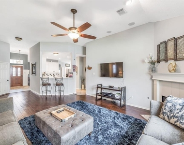 15615 Bending Birch Drive - Photo Thumbnail 10