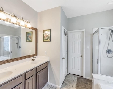 15615 Bending Birch Drive - Photo Thumbnail 15