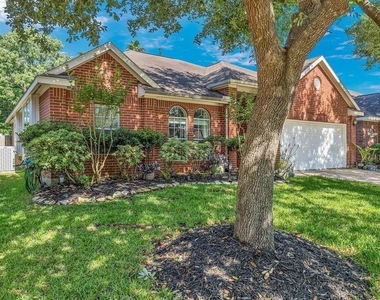 15615 Bending Birch Drive - Photo Thumbnail 35