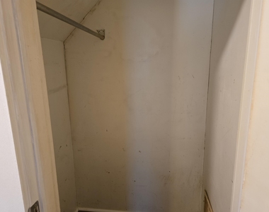 147 Laurel - Photo Thumbnail 11