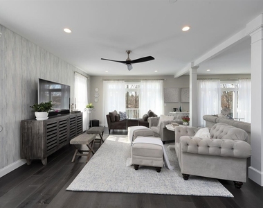 1163 Sagamore - Photo Thumbnail 2