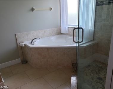 17506 Cherry Ridge Lane - Photo Thumbnail 18