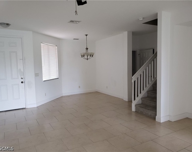 17506 Cherry Ridge Lane - Photo Thumbnail 10