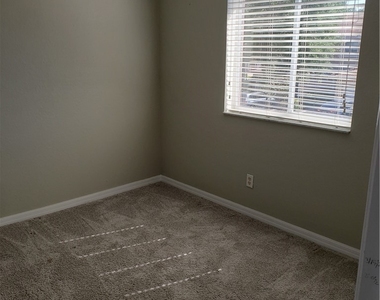 17506 Cherry Ridge Lane - Photo Thumbnail 22