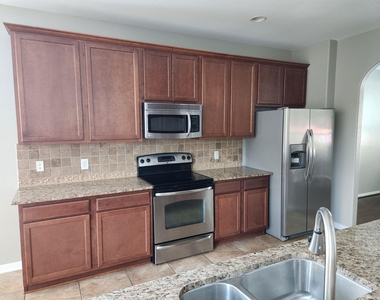 20676 Oakhurst Meadows Drive - Photo Thumbnail 13