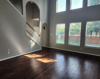 20676 Oakhurst Meadows Drive - Photo Thumbnail 9
