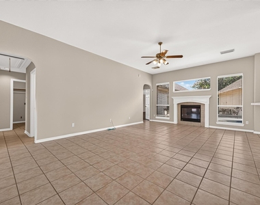 2726 Martinec Drive - Photo Thumbnail 8