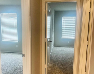 5214 Palladium Lilac Ln Street - Photo Thumbnail 10