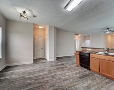 315 Apache Field Lane - Photo Thumbnail 10