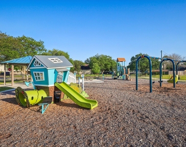 3212 Wavecrest Street - Photo Thumbnail 39