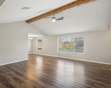 3212 Wavecrest Street - Photo Thumbnail 5