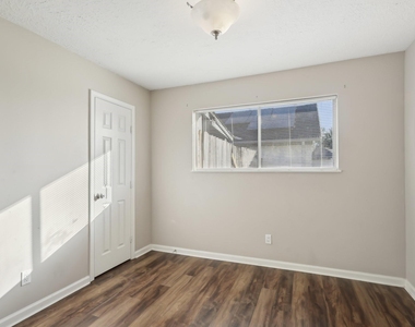 3212 Wavecrest Street - Photo Thumbnail 21