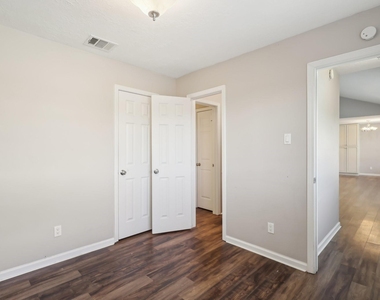 3212 Wavecrest Street - Photo Thumbnail 25