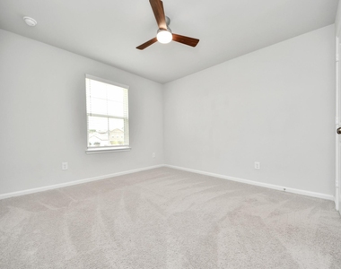 68 Valiant Ridge Trail - Photo Thumbnail 30
