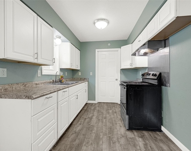5714 Peacock Street - Photo Thumbnail 11