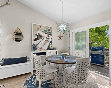 105 W Hilo Street - Photo Thumbnail 8