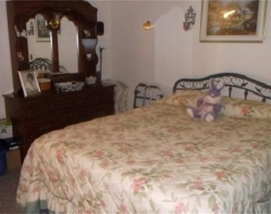 407 Mckinney Street - Photo Thumbnail 5